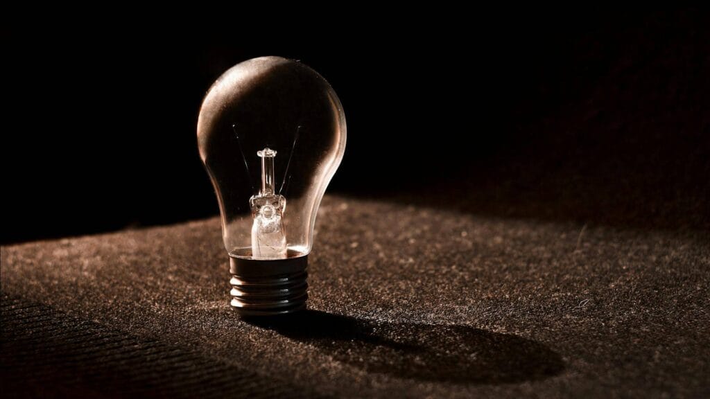 Doradca energetyczny i przedstawiciel OZE – też Ci się mylą?